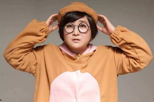 贾玲像女明星,从喜剧女神到时尚女明星的华丽蜕变