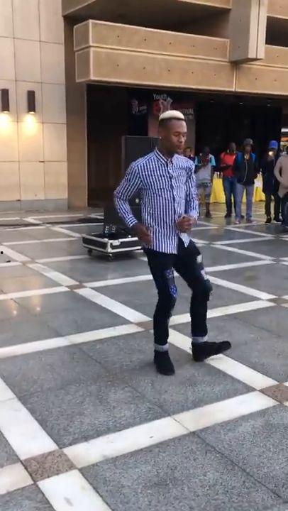 非洲网红舞蹈,跨越国界，舞动全球的魅力风暴