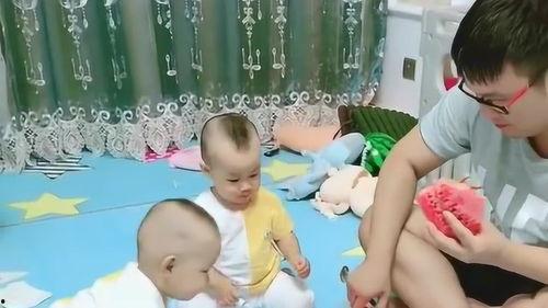 宝宝吃瓜搞笑,萌态搞笑，萌化你的心