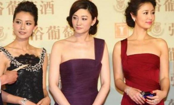 女明星 李小冉近照,岁月静好，优雅依旧