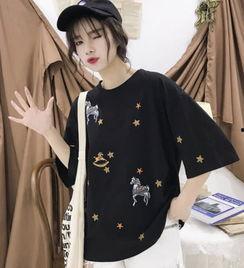 网红冬天穿的短袖叫什么